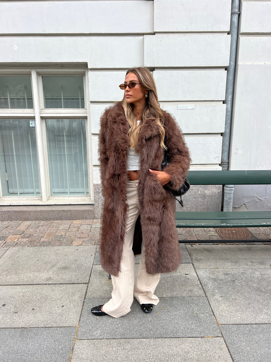 Sana long fur jacket - Dark brown