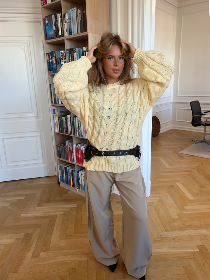 Anora chunky knit sweater - Light yellow