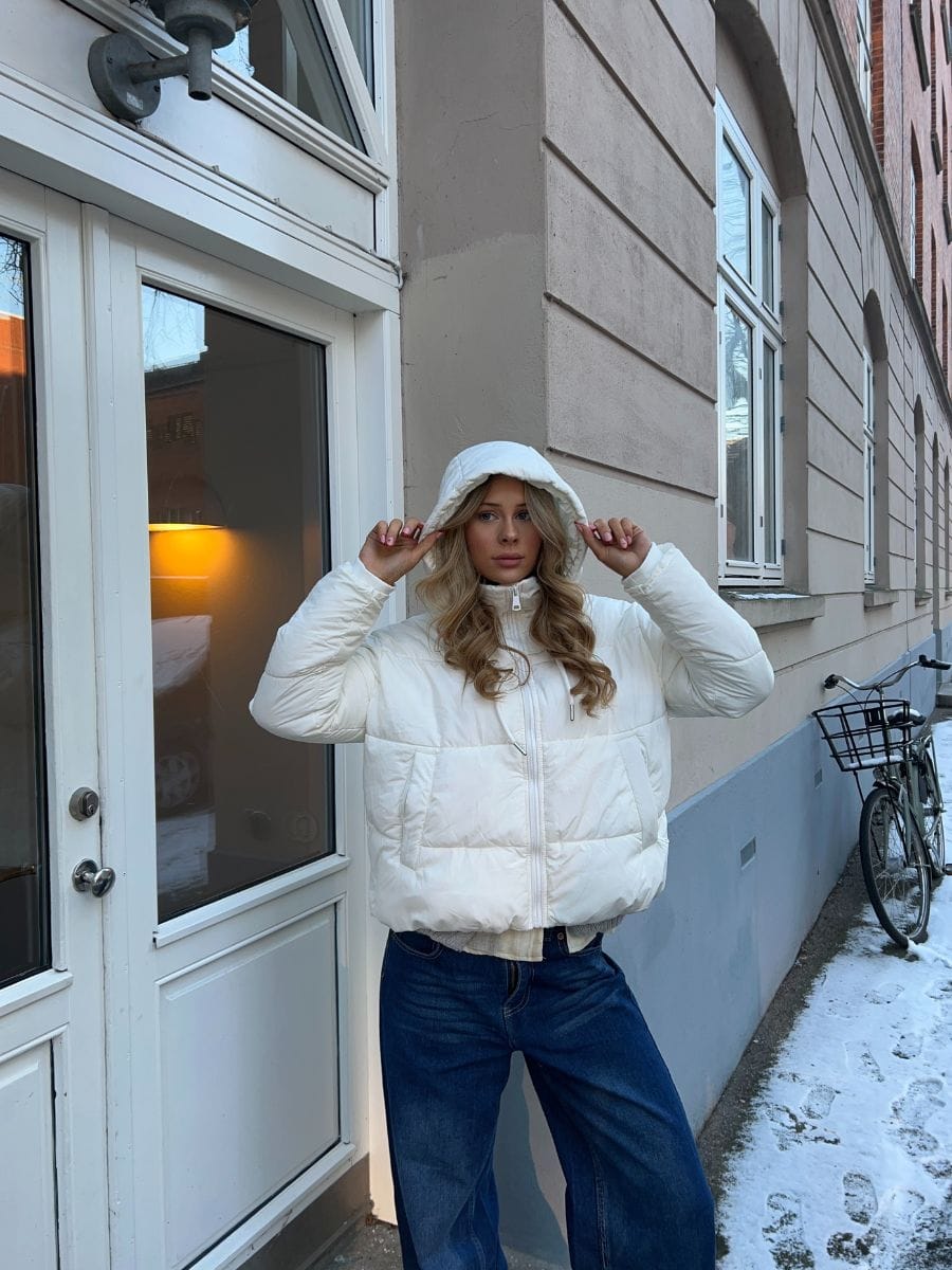 Aijo Puffer Jacket White