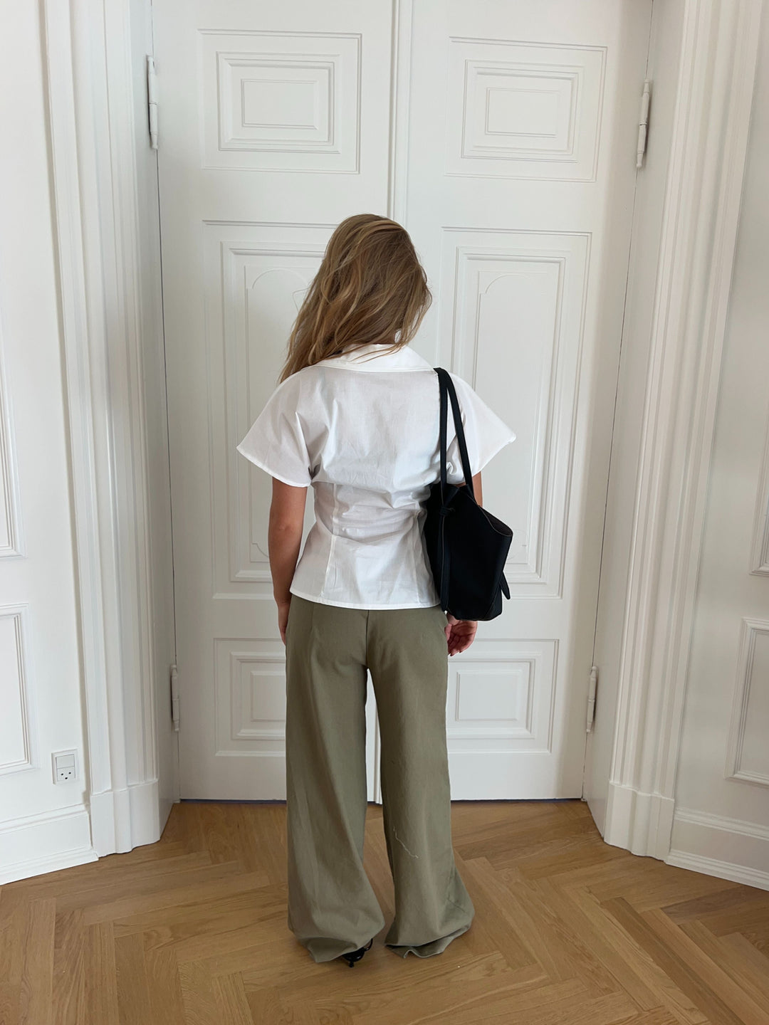 Alessia fitted short-sleeved shirt - White