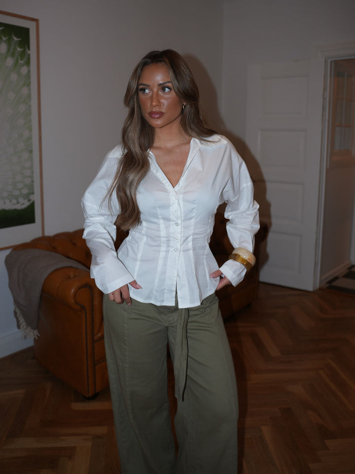 Alessia fitted shirt - White