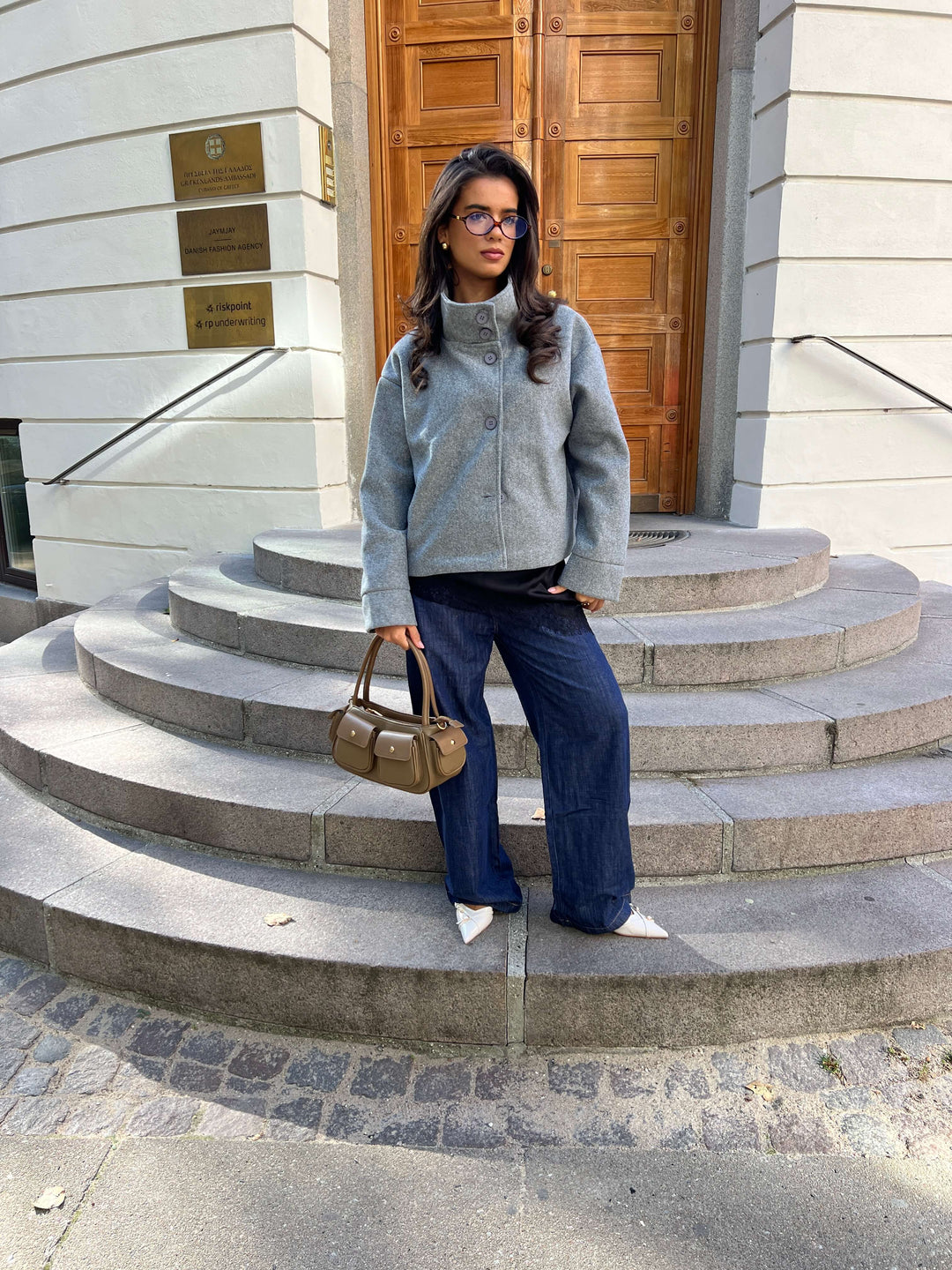 Buckle pumps - Ivory