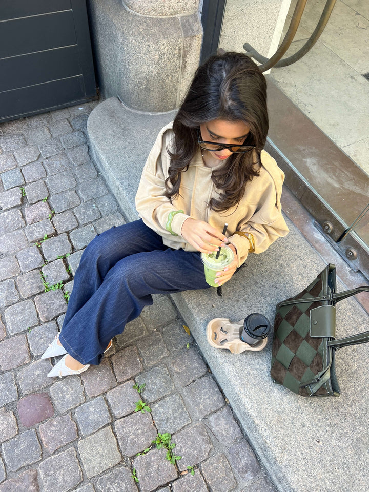 Buckle pumps - Ivory