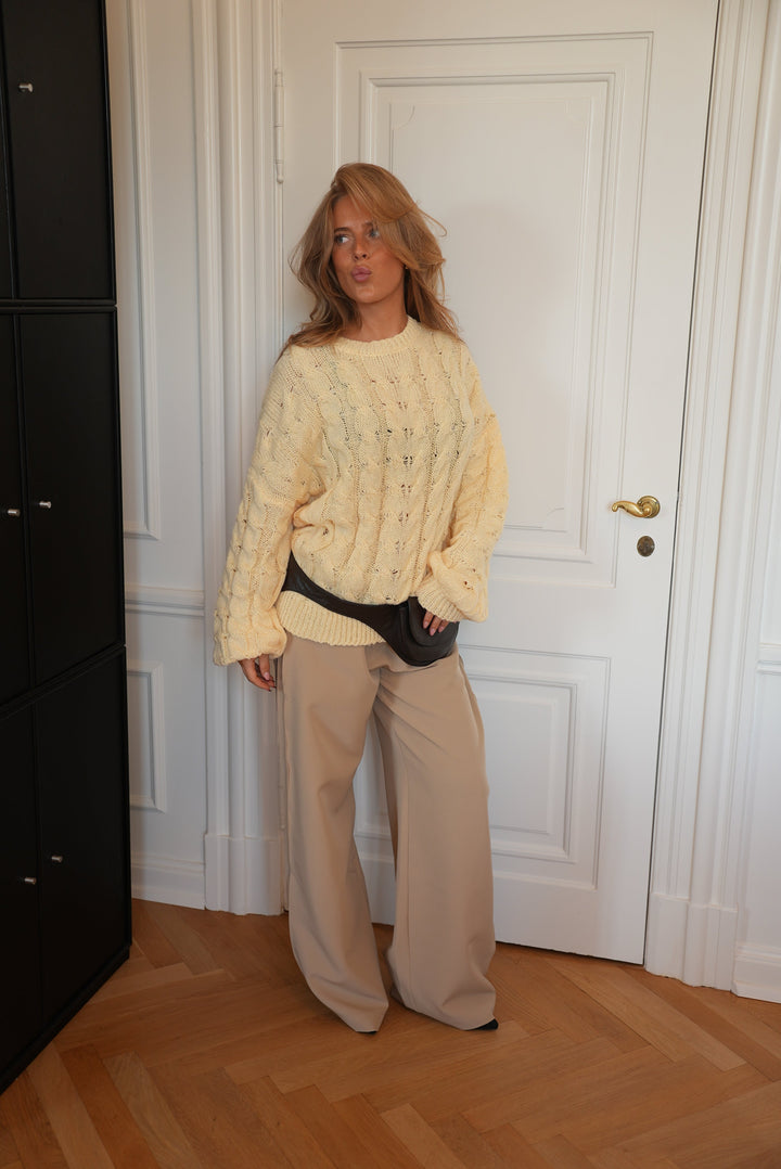 Anora chunky knit sweater - Light yellow