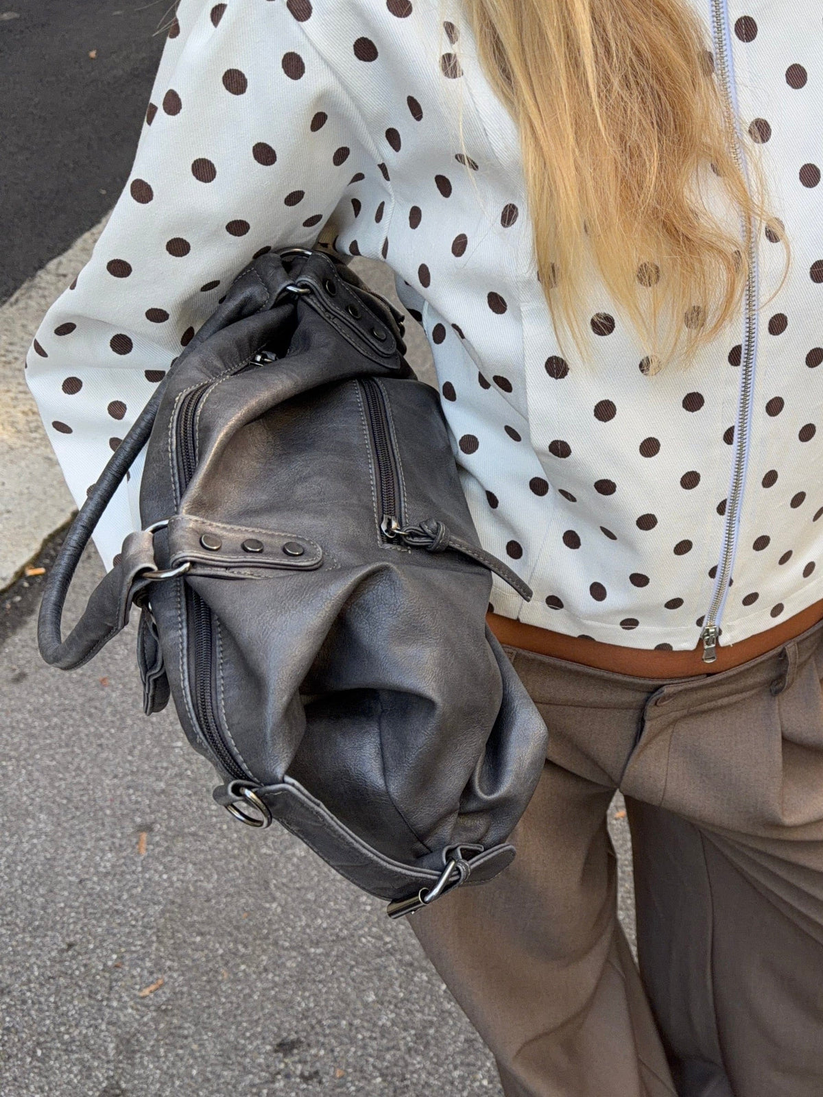 Kiva Shoulder Bag Grey