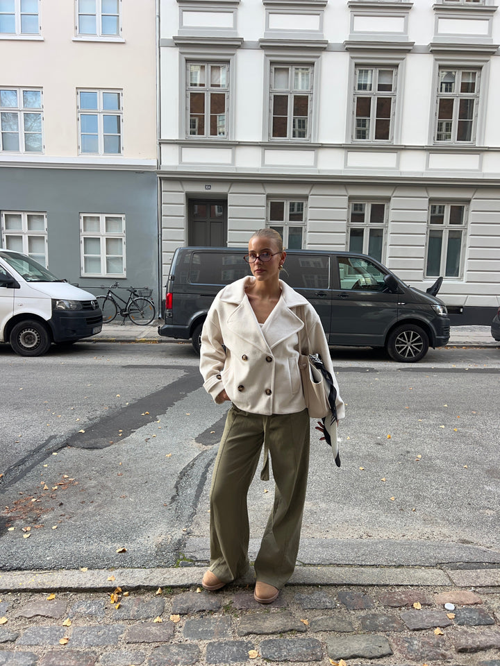 Kelly short coat - White