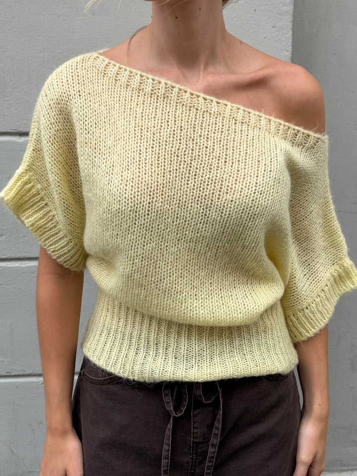 Ora fitted short-sleeved knit - Light yellow