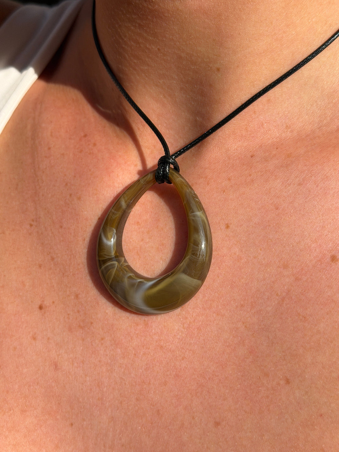 Luma necklace - Brown/Black