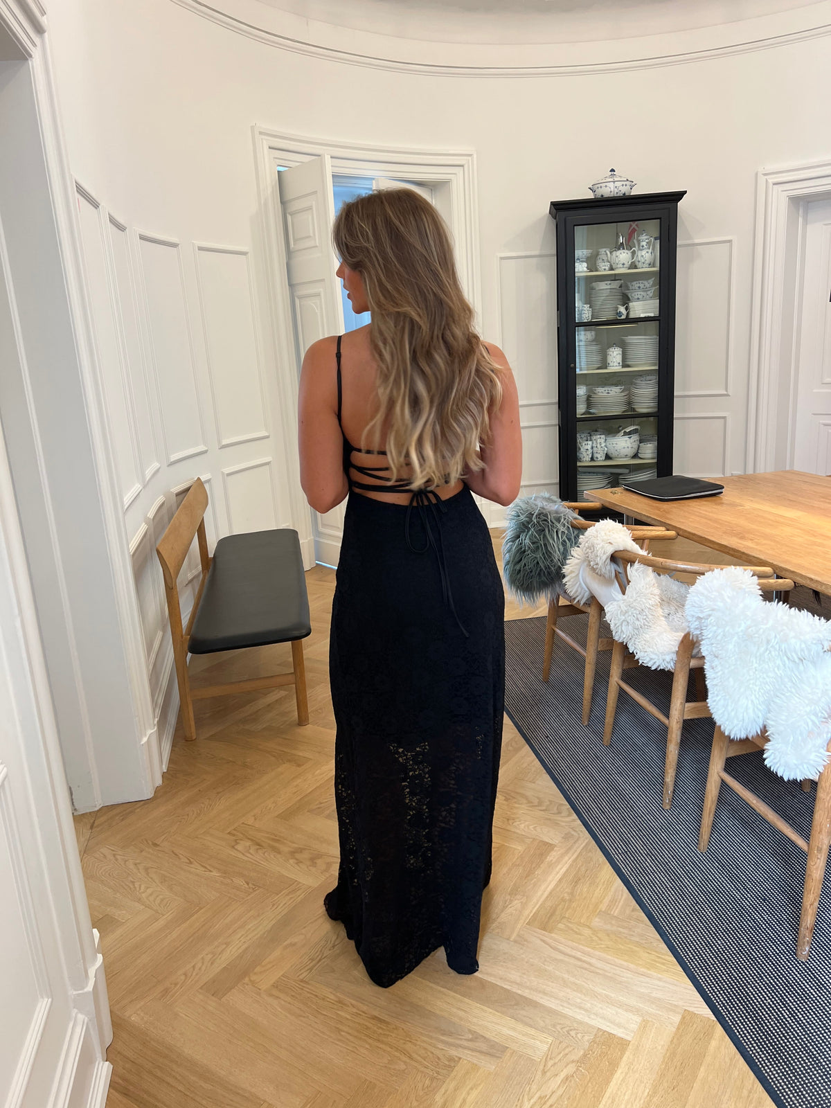 Oura Lace Dress Black