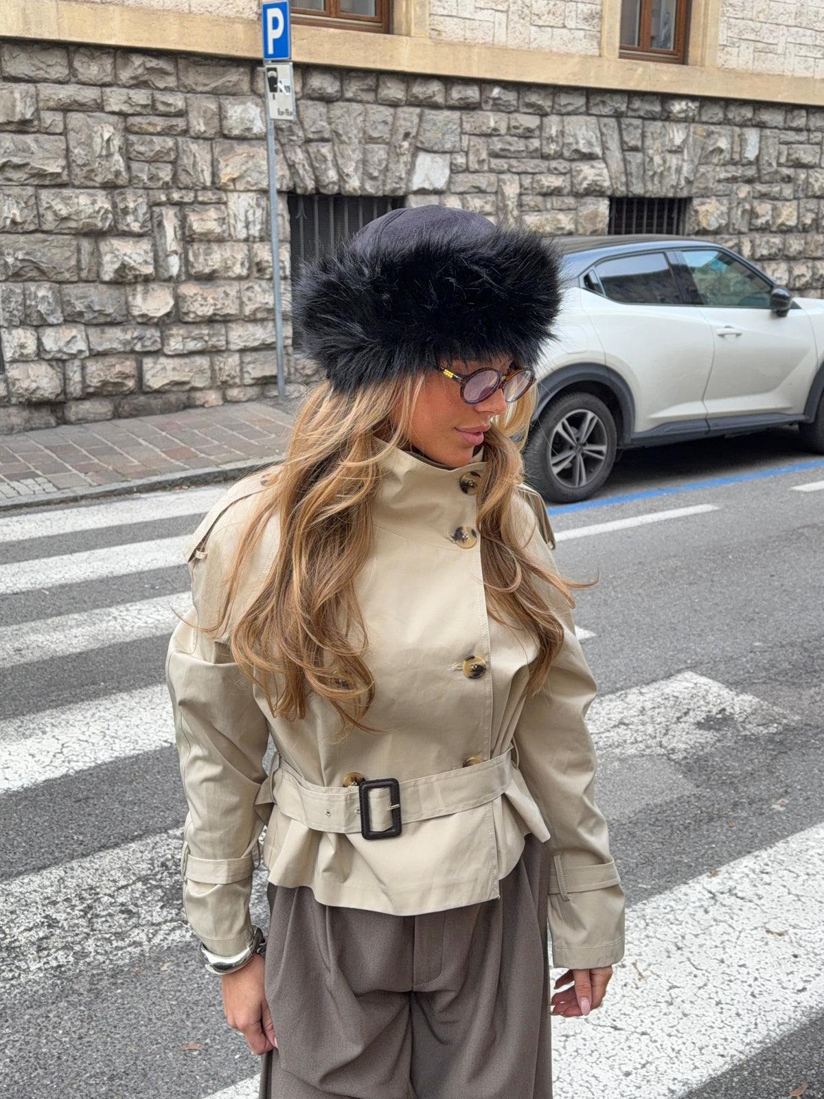 Aria Shearling Hat Black