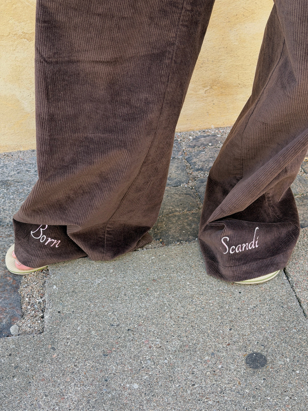 Celina baggy corduroy pants - Dark brown