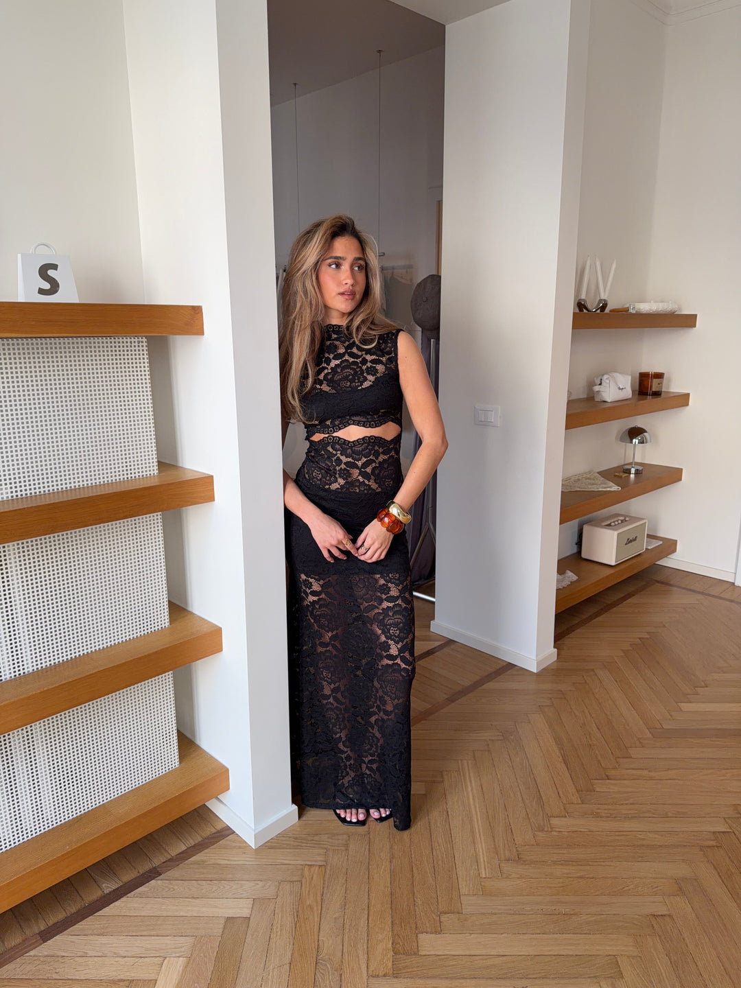 Lydia lace maxi dress - Black