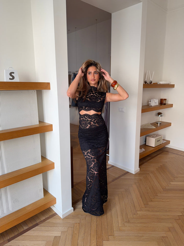Lydia lace maxi dress - Black