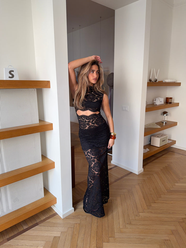 Lydia lace maxi dress - Black