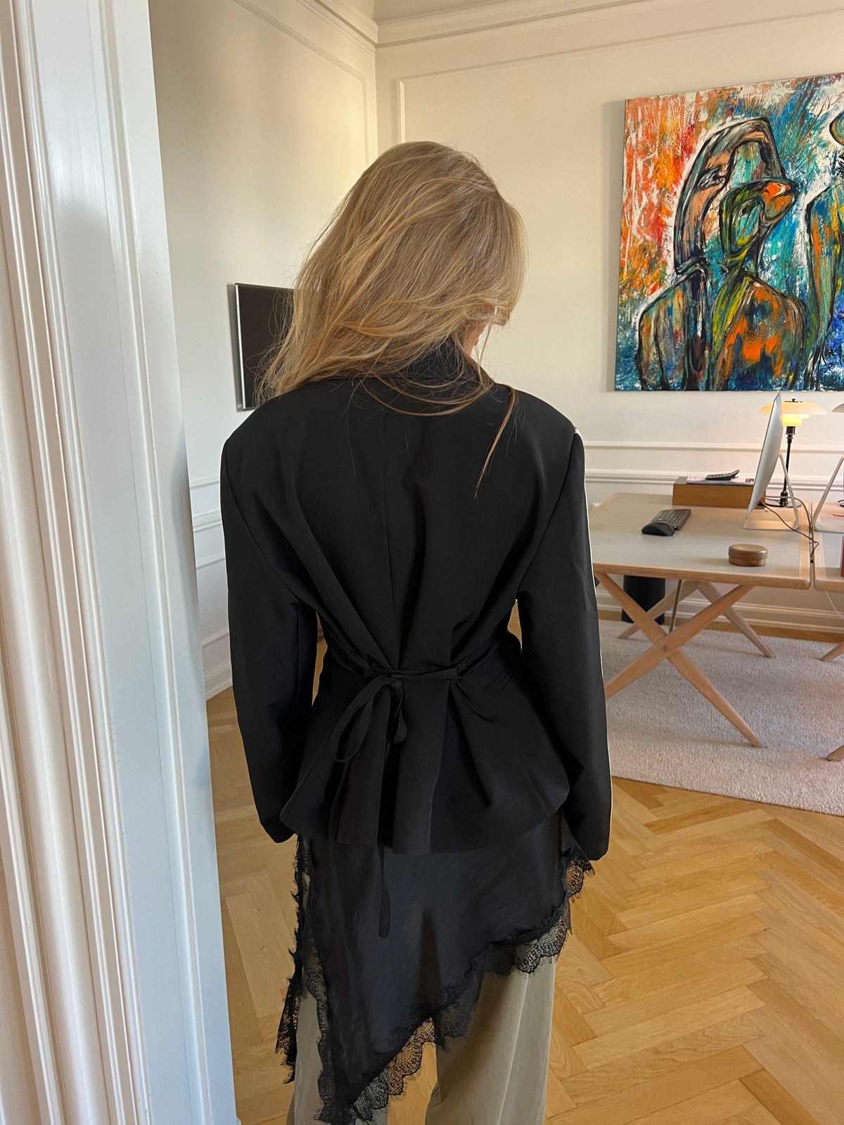 Livia Tie Blazer Black