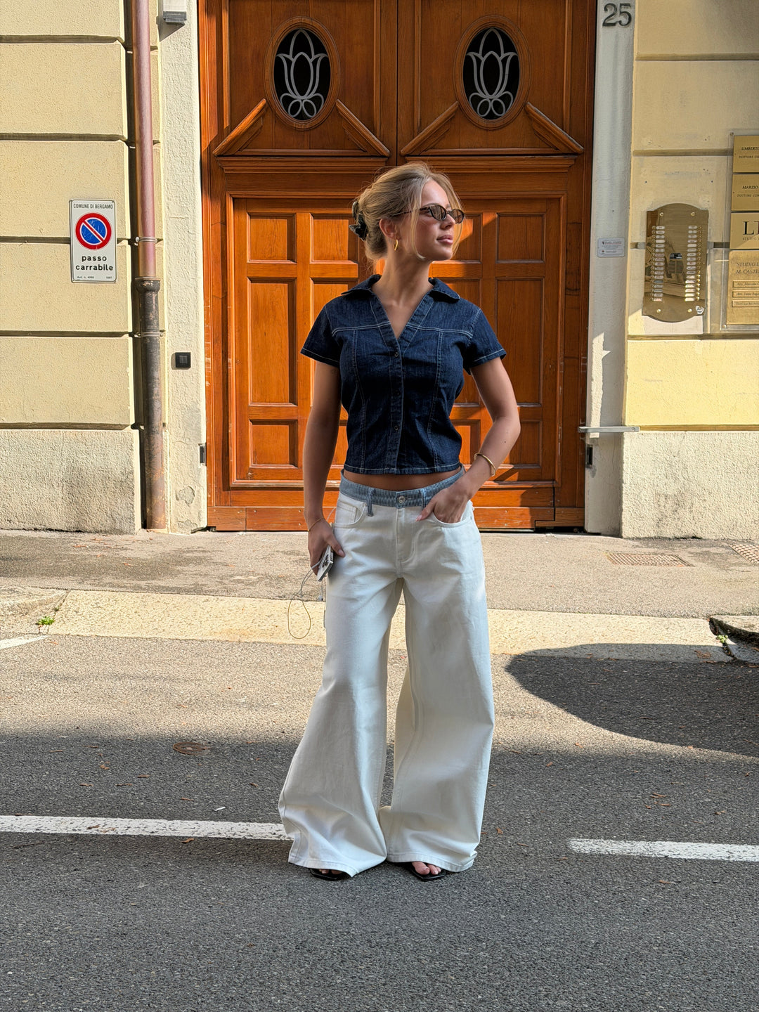 Bjørk striped low-waist loose jeans - White