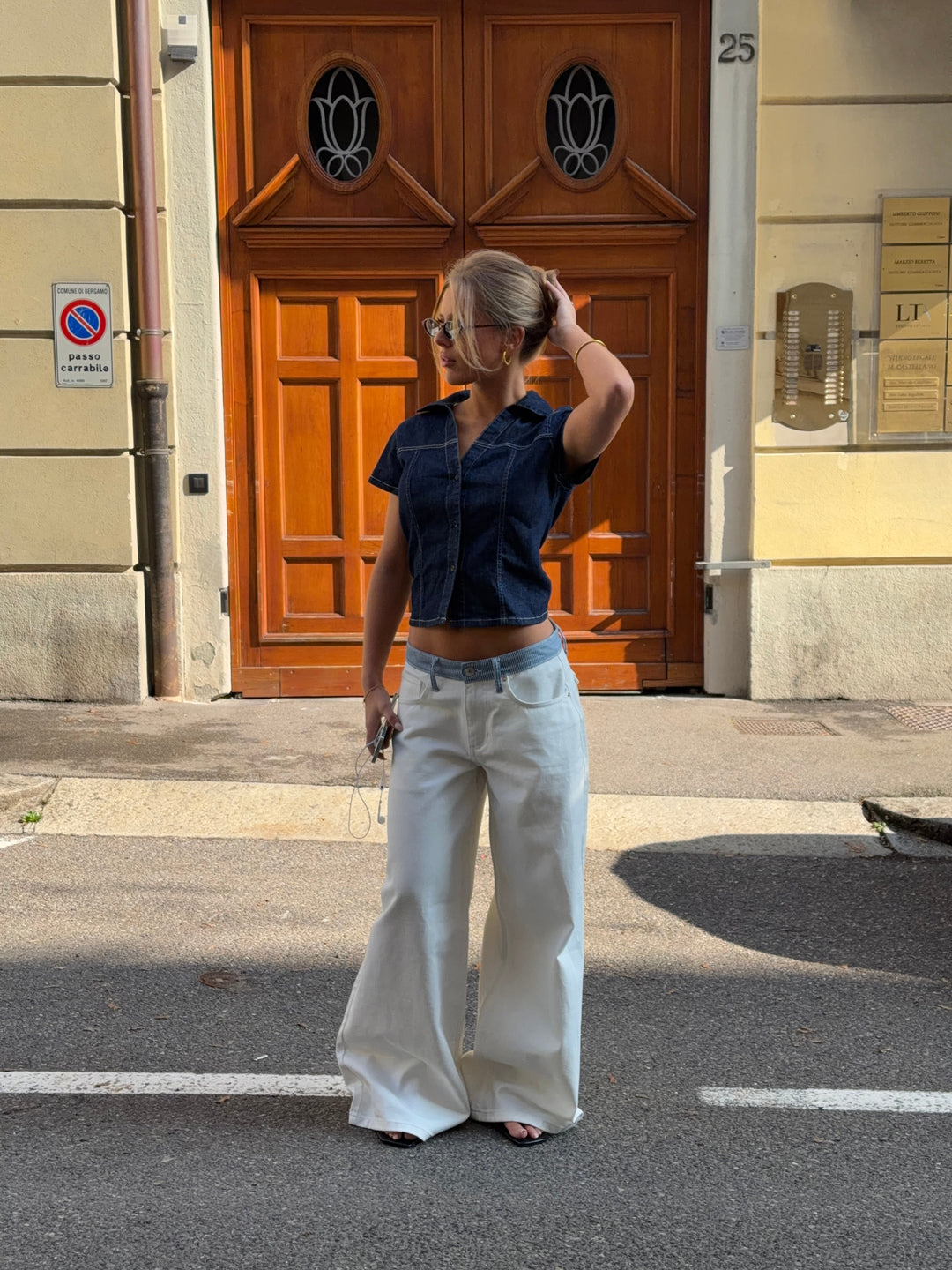 Bjørk striped low-waist loose jeans - White