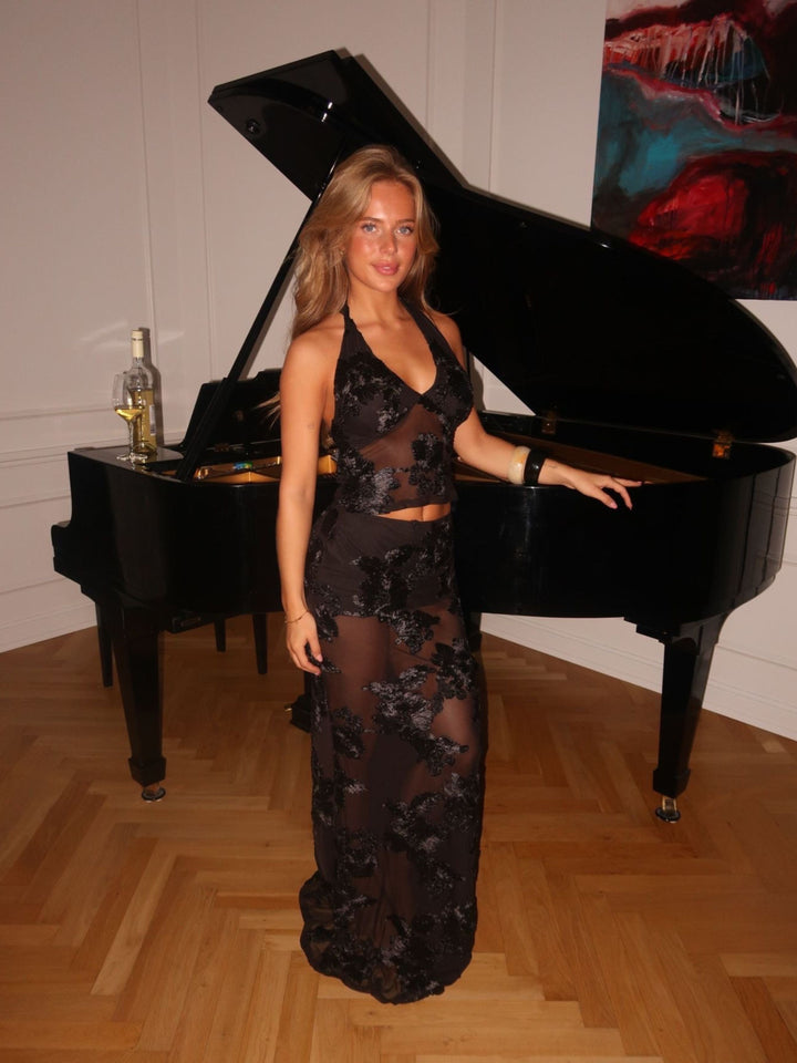 Kivo maxi mesh skirt - Black