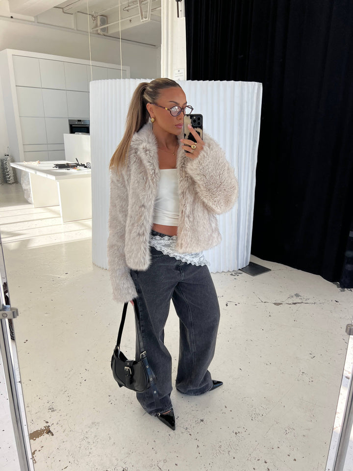 Marly lace scarf - White